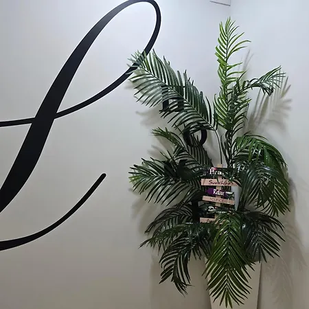 Lhome アパート セビリア