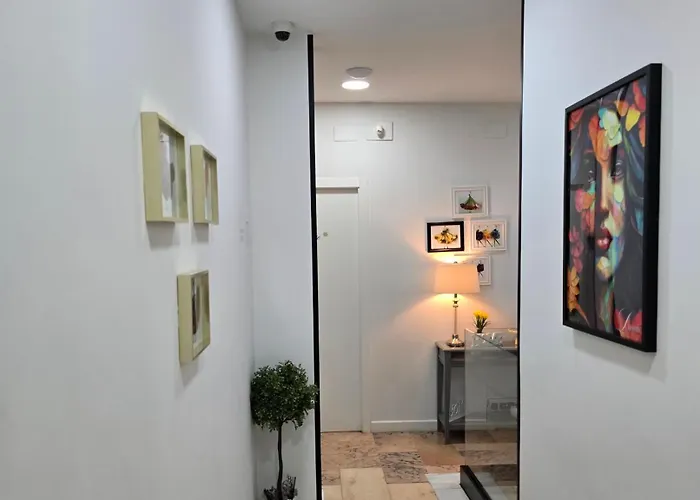アパート Lhome Santa Justa Centro セビリア