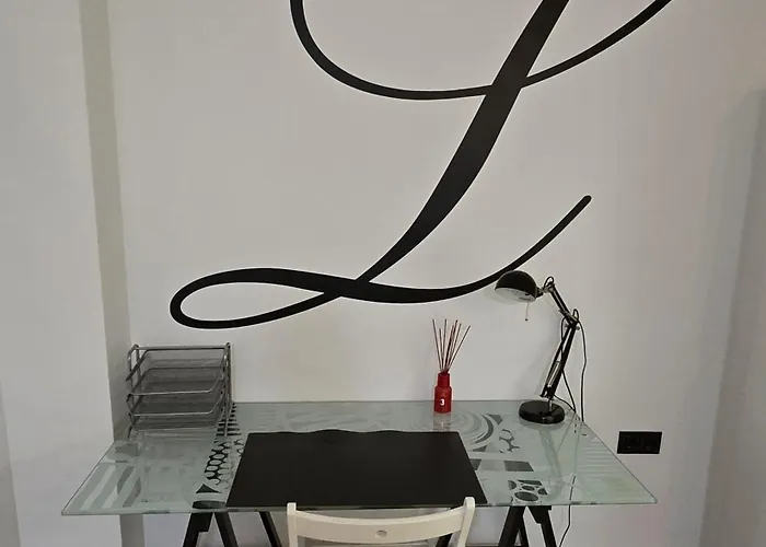 Lhome Santa Justa Centro アパート